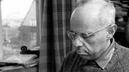 KWIECIEŃ 1974 R. Stanisław Lem. PAP/CAF