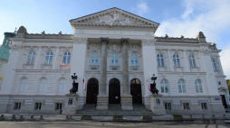 Gmach galerii Zachęta. Fot. PAP/J. Turczyk