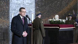 Premier Mateusz Morawiecki przemawia podczas uroczystości pogrzebowych Lidii Lwow-Eberle na Powązkach Wojskowych w Warszawie. Fot. PAP/M. Marek