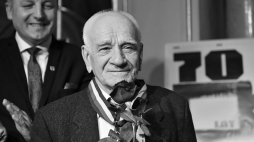 Odznaczony złotym medalem „Zasłużony Kulturze Gloria Artis” operator filmowy Stanisław Śliskowski. Łódź, 14.12.2019. Fot. PAP/G. Michałowski