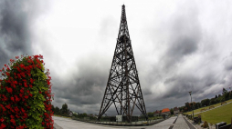 Radiostacja gliwicka. Fot. PAP/A. Grygiel
