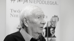Łódź, 05.11.2018. Aktor, nestor łódzkiej sceny teatralnej Michał Szewczyk. PAP/G. Michałowski