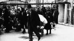 Wysiedlanie Niemców. Szczecin, 1946 r. Fot. PAP/CAF/Reprodukcja
