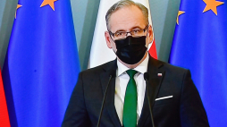 Warszawa, 17.03.2021. Koronawirus w Polsce. Minister zdrowia Adam Niedzielski podczas konferencji prasowej transmitowanej z KPRM w Warszawie. Konferencja dot. nowych obostrzeń epidemicznych. Fot. PAP/P. Nowak