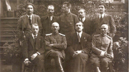 Członkowie rządu BRL – Ludowego Sekretariatu Białorusi pod przewodnictwem Jazepa Waronki. Źródło: Wikimedia Commons