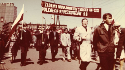 Pochód 1 Maja w Gdańsku, ul. Rajska. 01.05.1971. Źródło: IPN