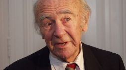 Karl Dedecius. Fot. PAP/A. Zbraniecki
