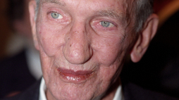 Warszawa, 1997 r. Jan Karski. Fot. PAP/A. Rybczyński