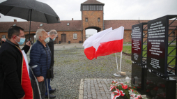 Obchody 80. rocznicy akcji wysiedlenia Polaków z Brzezinki i okolic, przeprowadzonej przez Niemców w celu utworzenia na tym terenie obózu Auschwitz II-Birkenau. Fot. PAP/Ł. Gągulski