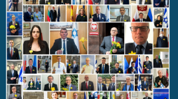 Ministrowie spraw zagranicznych Polski i Izraela: Zbigniew Rau i Gabi Aszkenazi oraz ambasadorowie obu krajów w państwach UE i na całym świecie wzięli udział w tegorocznych wydarzeniach związanych z upamiętnieniem 78. rocznicy Powstania w getcie warszawskim. Źródło: MSZ