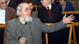 Jerzy Ficowski. Fot. PAP/S. Pulcyn