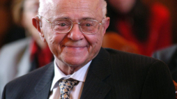 Stanisław Lem. Fot. PAP/J. Bednarczyk