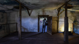 Państwowe Muzeum na Majdanku w Lublinie: zakończył się remont baraku łaźni męskiej oraz bunkra komór gazowych. 06.05.2021. Fot. PAP/W. Jargiło
