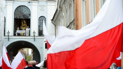 Msza święta pod przewodnictwem ks. Wojciecha Górlickiego w kaplicy Ostrobramskiej w Wilnie. 02.05.2021. Fot. PAP/V. Doveiko