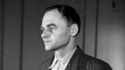 Witold Pilecki podczas procesu przed Wojskowym Sądem Rejonowym w Warszawie. Fot. PAP/CAF/S. Dąbrowiecki