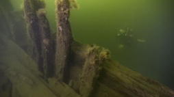 Odnalezione w pobliżu Vaxholm pod Sztokholmem dwa wraki: „Apollo” oraz „Maria”. Źródło: Muzeum Wraków (Vrak - Museum of Wrecks) w Sztokholmie