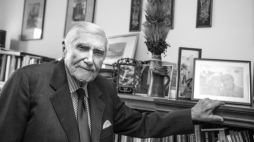 Profesor Witold Kieżun. Fot. PAP/L. Szymański