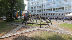 Uroczystości przed Pomnikiem Wielkiej Synagogi w Białymstoku. 27.06.2021.  Fot. PAP/A. Reszko