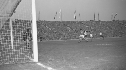Otwarcie Stadionu Śląskiego i mecz otwarcia Polska – NRD. Chorzów, 22.07.1956. Fot. PAP/CAF/M. Szyperko