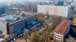 Łódź, 24.02.2021. Kampus Uniwersytetu Łódzkiego. Fot. PAP/G. Michałowski