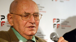 Jerzy Stefan Stawiński. Fot. PAP/B. Ostrowska