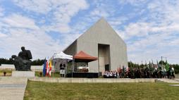 Mauzoleum Martyrologii Wsi Polskich w Michniowie. Fot. PAP/P. Polak