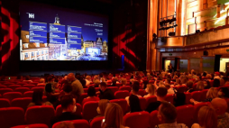 Gala otwarcia 21. Międzynarodowego Festiwalu Filmowego Nowe Horyzonty w Teatrze Muzycznym Capitol we Wrocławiu. Fot. PAP/M. Kulczyński