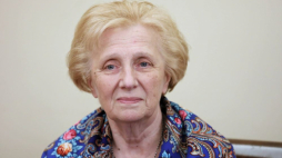 Redaktorka dzieł kardynała Stefana Wyszyńskiego, Iwona Czarcińska. Fot. PAP/L. Szymański 