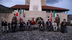  Piedimonte San Germano, 19.09.2021. Uroczystości przy pomniku 6. Pułku Pancernego im. Dzieci Lwowskich w Piedimonte San Germano we Włoszech, 19 bm. Trwają obchody 80. rocznicy utworzenia armii generała Władysława Andersa. Fot. PAP/A. Zawada 