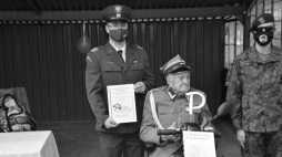 Płk Henryk Filipski ps. Jeremi – delegacja radomskiego aresztu na 101 urodzinach powstańca warszawskiego. Źródło: Służba Więzienna. Fot. plut. Michał Słowiński, szer. Adrian Wrzesień 