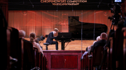 Warszawa, 07.10.2021. Chiński pianista Chao Wang podczas I etapu Konkursu Chopinowskiego w sali koncertowej Filharmonii Narodowej w Warszawie. Fot. PAP/L. Szymański