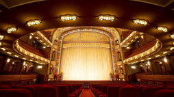 Pathe Tuschinski w Amsterdamie. Fot. PAP/EPA