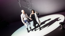 Zdjęcia z próby do spektaklu „Resztki”. Fot. Natalia Kabanow. Źródło: www.facebook.com/Teatr-Wybrzeże