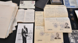 Prezentacja zbiorów Michała Sokolnickiego z kolekcji Muzeum Historii Polski w Belwederze w Warszawie. Fot. PAP/R. Pietruszka