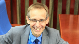 Krzysztof A. Makowski. Źródło: XXIII Międzynarodowy Kongres Nauk Historycznych