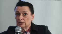 Prokurator pionu śledczego katowickiego IPN Ewa Koj. Fot. PAP/B. Zborowski