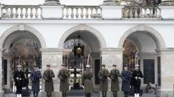 Uroczystości upamiętniające 96. rocznicę ustanowienia Grobu Nieznanego Żołnierza w Warszawie. Fot. PAP/T. Gzell