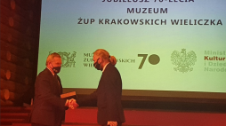 Złoty Medal „Zasłużony Kulturze Gloria Artis” dla Muzeum Żup Krakowskich. Źródło: Twitter/MKiDN