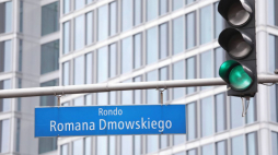 Rondo Romana Dmowskiego w Warszawie. Fot. PAP/T. Gzell