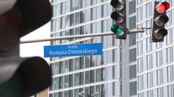 Rondo Romana Dmowskiego w Warszawie. Fot. PAP/T. Gzell