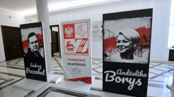 Wystawa „Uwięzieni za Polskość” zorganizowana w rocznicę bezprawnego aresztowania Andżeliki Borys i Andrzeja Poczobuta w Sejmie RP. Fot. PAP/M. Obara