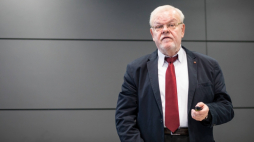 Prof. Andrzej Wyrwa. Fot. PAP/M. Zakrzewski