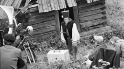 Plan filmowy trzynastoodcinkowego serialu telewizyjnego „Janosik”: aktor Marek Perepeczko, odtwórca tytułowej roli. 1972 r. Fot. PAP/CAF/M. Sochor