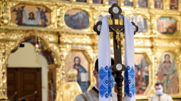 Poranna liturgia w greckokatolickim soborze archikatedralnym w Przemyślu – wierni Kościołów wschodnich obchodzą Wielkanoc. Fot. PAP/D. Delmanowicz