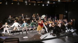 Koncert z udziałem Orkiestry Filharmonii Gorzowskiej w Muzeum II Wojny Światowej w Gdańsku na inaugurację Festiwalu Kultury Utraconej. Fot. PAP/P. Wittman