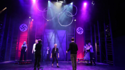 Próba medialna spektaklu „Maria” w Teatrze Powszechnym w Łodzi. Fot. PAP/R. Zawistowski
