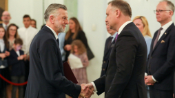 Źródło: www.twitter.com/prezydentpl