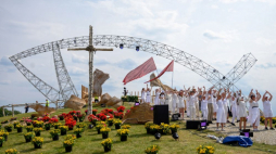 XXVI Spotkanie Młodych Lednica 2000 na Polach Lednickich. Fot. PAP/J. Kaczmarczyk