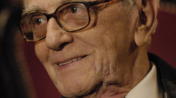 Andrzej Łapicki, 2008 r. Fot. PAP/A. Rybczyński