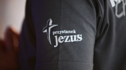 Kostrzyn nad Odrą, 29.07.2018. Uczestnik podczas otwarcia XIX edycji Ogólnopolskiej Inicjatywy Ewangelizacyjnej Przystanek Jezus. Fot. PAP/L. Muszyński